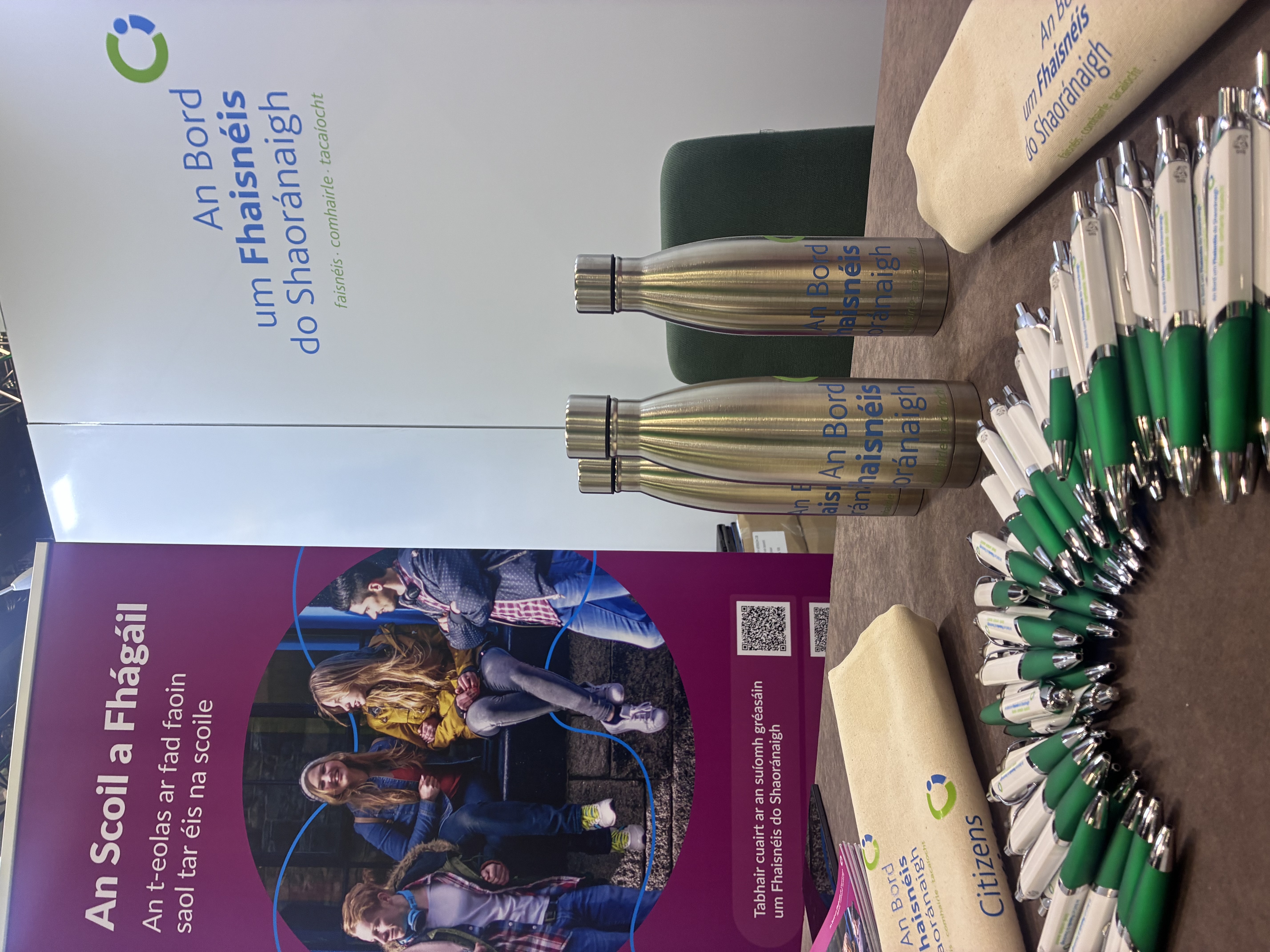 Seasamh an Bhoird um Fhaisnéis do Shaoránaigh ag FÍS 2026/ The Citizens Information Board stand at FÍS 2026